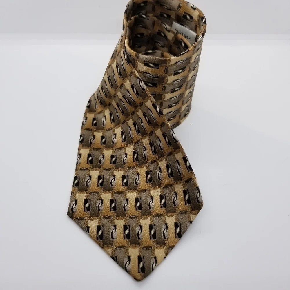 Valentino tan and brown patterned silk tie 60 in long